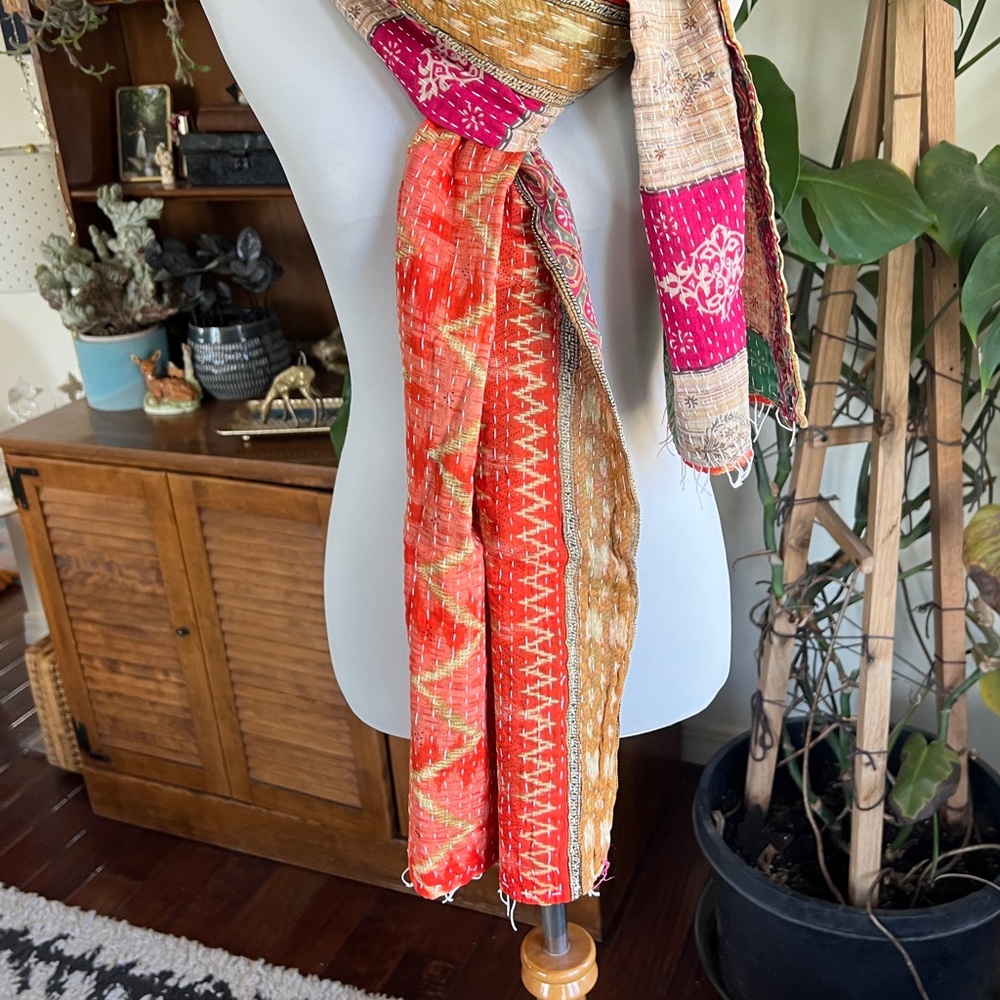 Kantha Vibrant Multicolor Scarf Wrap Shrug or Table Runner Decor NWOT - Picture 3 of 13